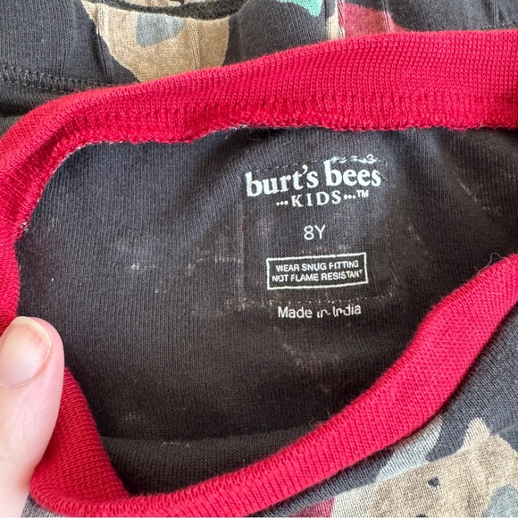 Burt's Bees Kids Pajama Set - Black and Red Reindeer - Picture 3 of 3